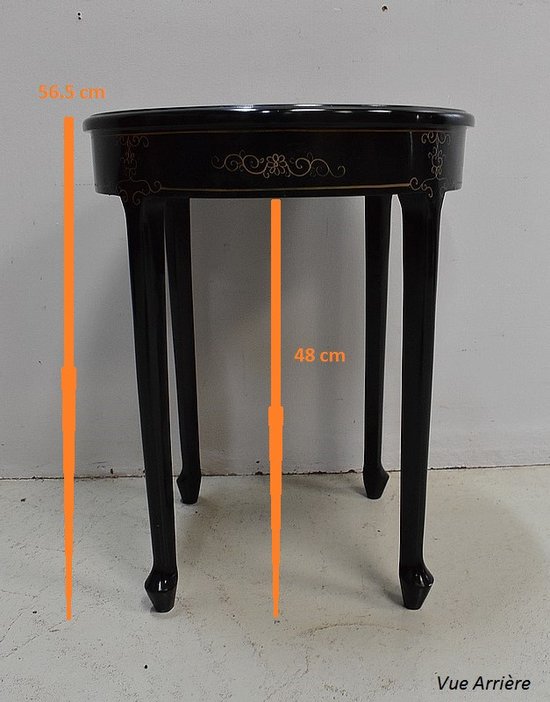 Small Round Asian Table in Black Lacquered Wood - XXth