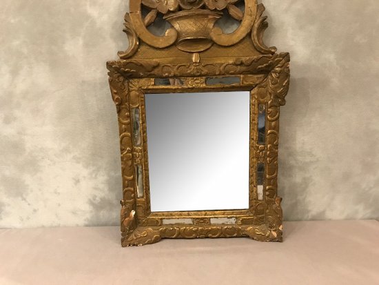 Miroir En Bois Doré d'époque 18ème