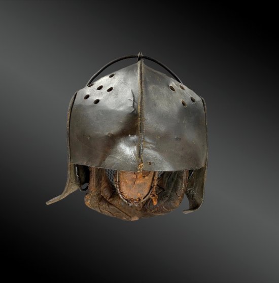 Fencing or cane fighting helmet - Italy - XIXth century