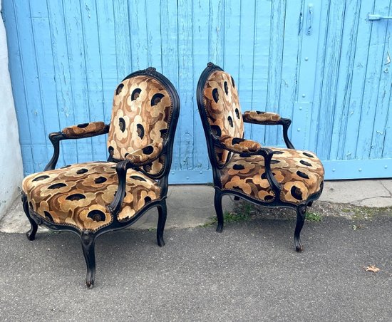 Pair Of La Reine Laquered Armchairs. Napoleon III, XIXth Century