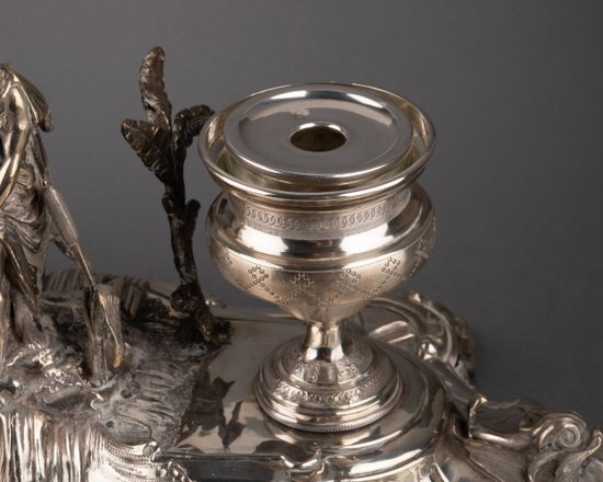 Inkwell In Sterling Silver Figuring Psyche, 19th Century