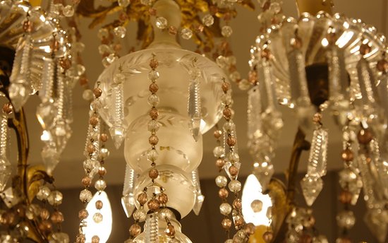 Chandelier with crystal pendants 1900's