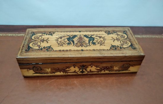 Inlaid box