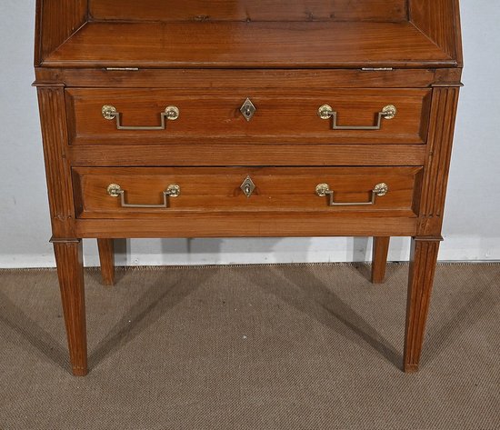 Bureau de Pente Vitrine en Acacia massif, style Louis XVI – 1ère partie XIXe