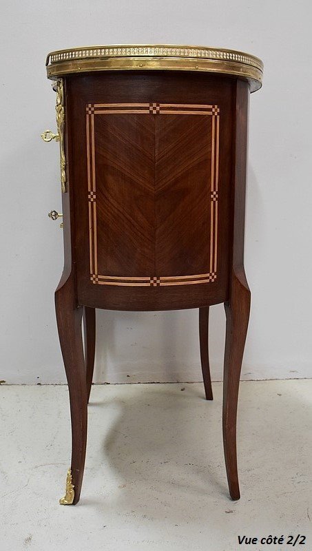 Small Mahogany Chest of Drawers, Transition Louis XV / Louis XVI style - Late 19th century