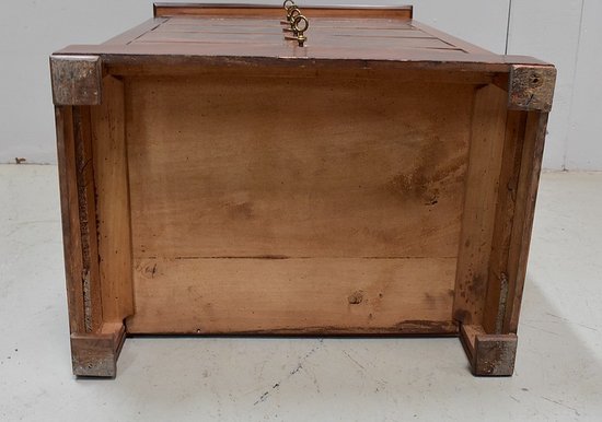 Rare Small Chest of Drawers, in Burl Mahogany Veneer - Late 19th Century