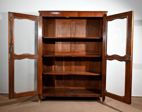 Bookcase in Rosewood and Indigenous, Louis XV period – 18th century