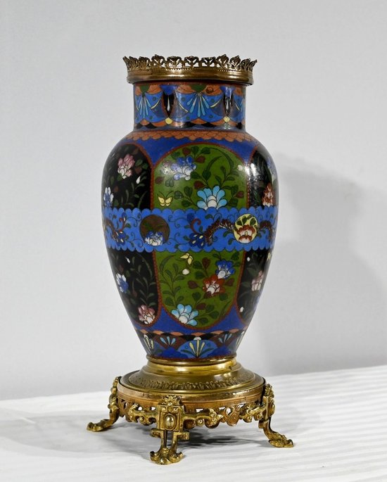 Vase in Gilt Bronze and Enamels - Late 19th Century