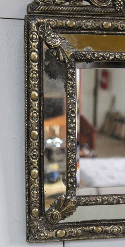 Petit Miroir en Laiton Repoussé, style Louis XIV, époque Napoléon III – XIXe