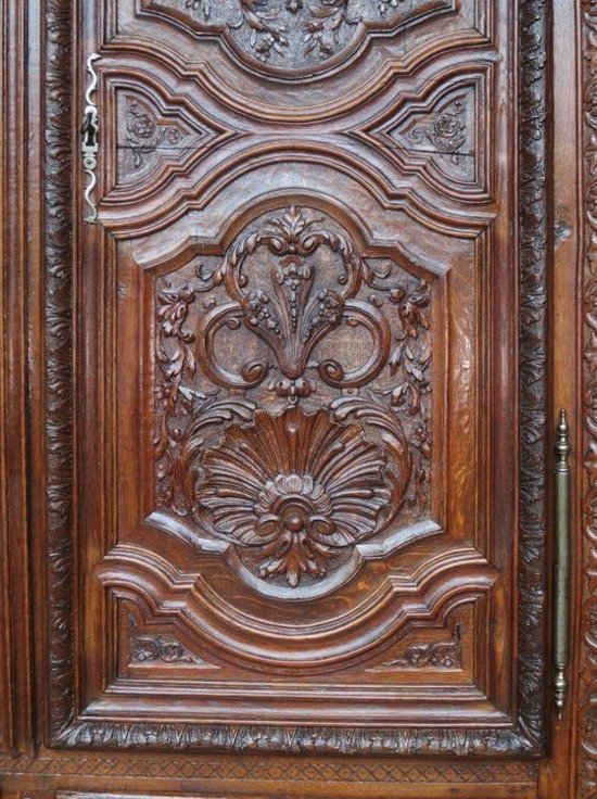 Armoire XVIIIe Siècle.