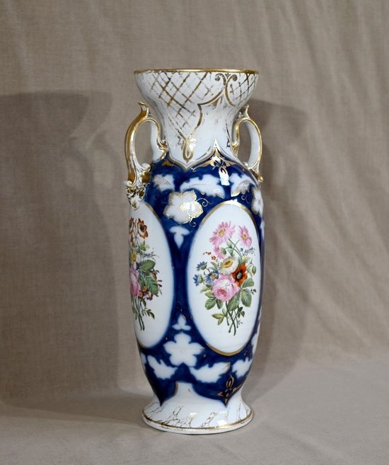 Important Bayeux Porcelain Vase - Late 19th Century