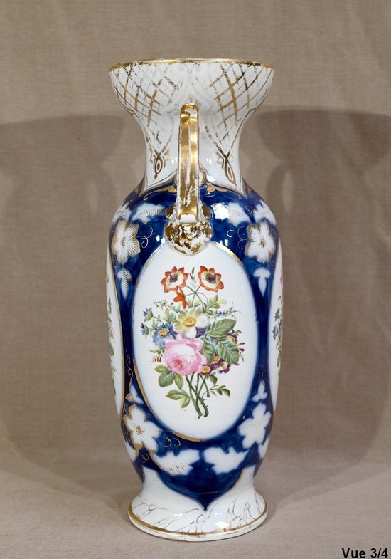 Important Bayeux Porcelain Vase - Late 19th Century