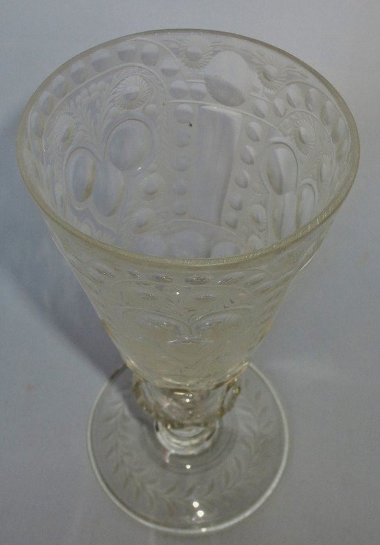 Verre à Jambe Bohème, Milieu Du XVIIIe Siècle.