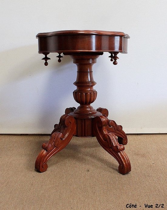 Small Mahogany Violin Pedestal Table - 2nd half of the 19th century