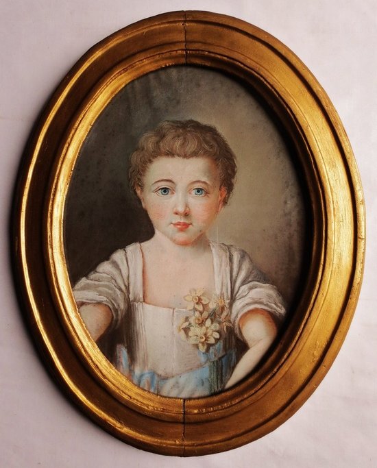 Portrait d' Éléonore, Pastel d' époque Louis XV.