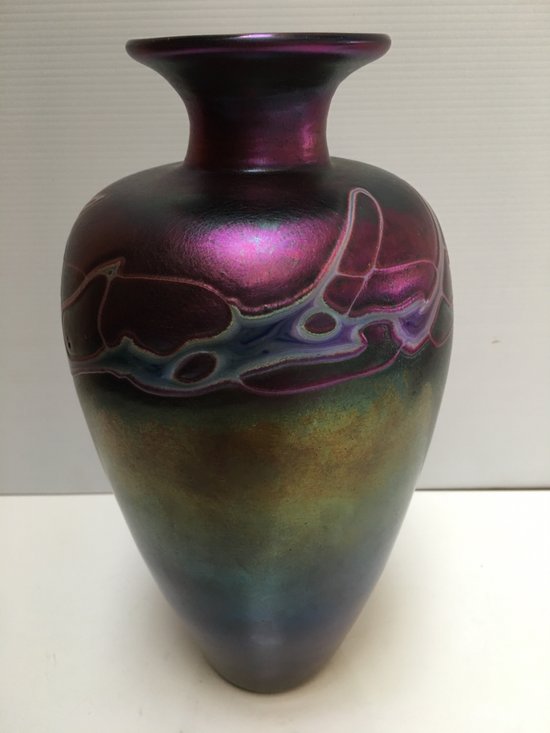 VASE R. HILD ART KLAN ( LOETZ )