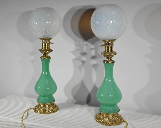 Pair of Opaline and Bronze Lamps - End of XIXth century