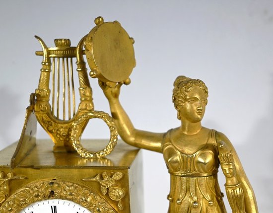 Uhr aus vergoldeter Bronze - Anfang 19.