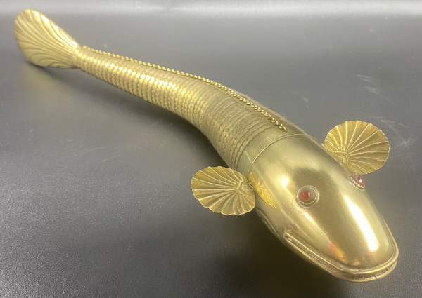 ARTICULATED BRASS FISH