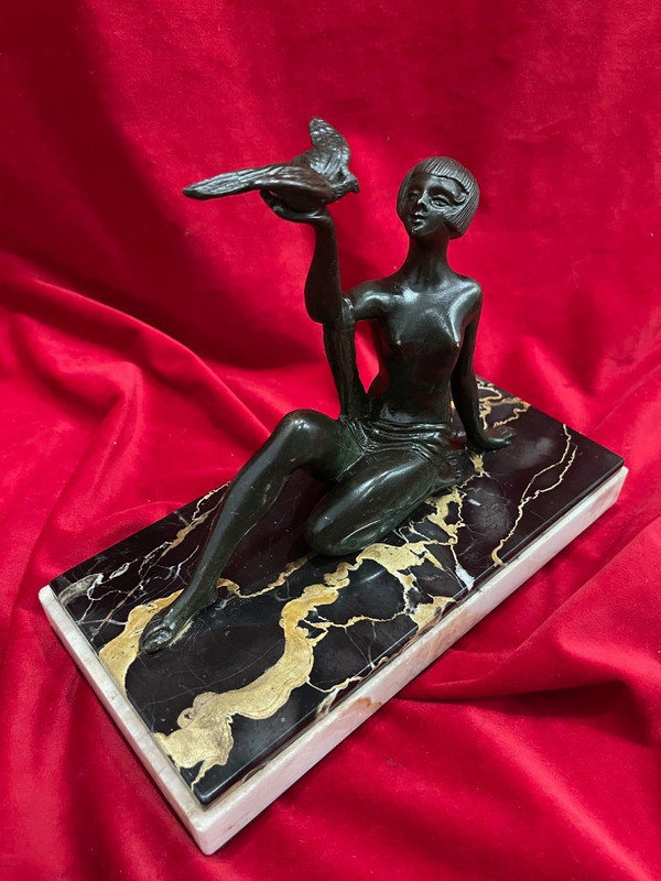 Bronzestatue Art Deco 1930 elegant in La Colombe