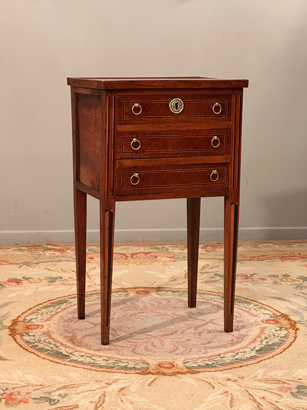 Petite Table Chiffonnière d'Epoque Louis XVI Vers 1780