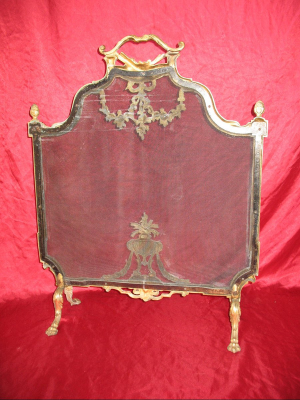 Fireplace screen in bronze in the Louis XVI style from the 19th century