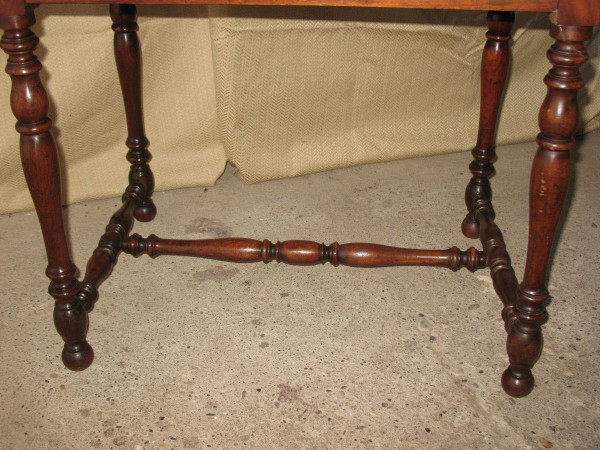 Small writing table desk 19th century in solid walnut Louis XIII style