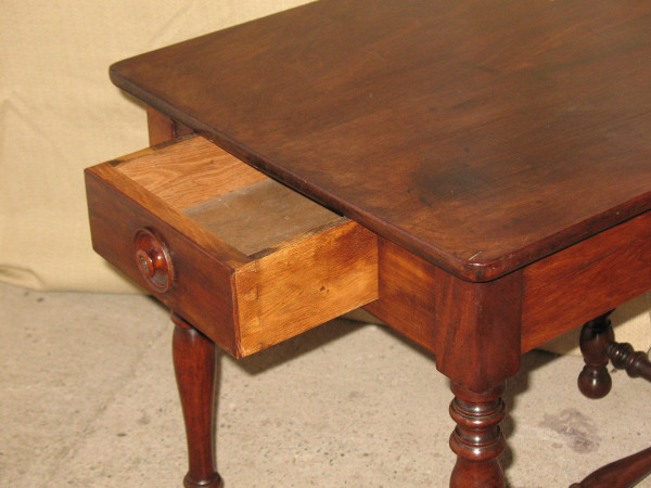 Small writing table desk 19th century in solid walnut Louis XIII style