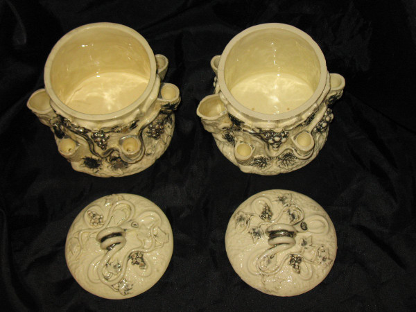 Pair of tobacco pipe jars in Langeais earthenware with grapes decoration signed 19th century