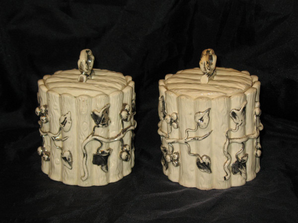 Pair of tobacco pots in Langeais earthenware decorated with bays 19th century