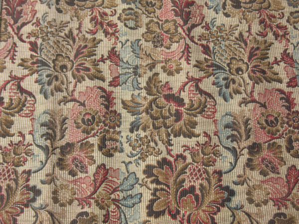 Paire de rideaux tentures portières en tissé Jacquard  motif floral style Louis XIII  fin 19ème