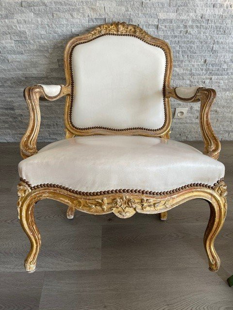 Louis XV White Leather Armchair Golden Wood XIX