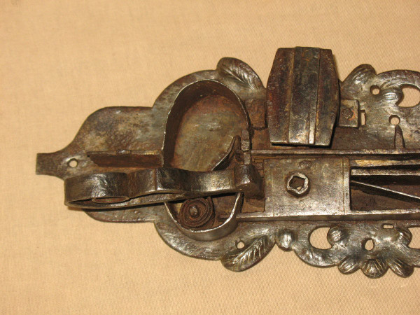 Strong wrought iron lock with its handle and key 17th century