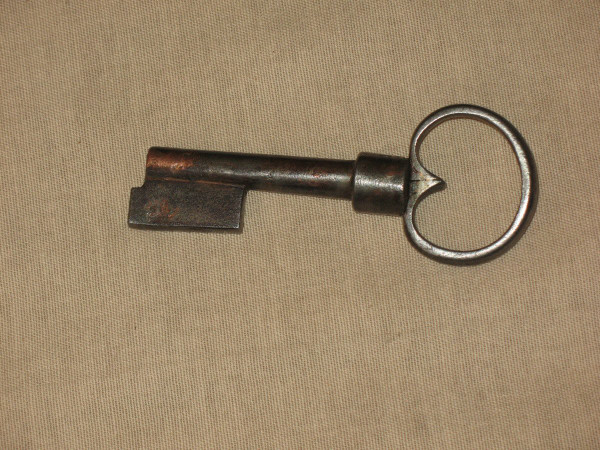 Strong wrought iron lock with its handle and key 17th century