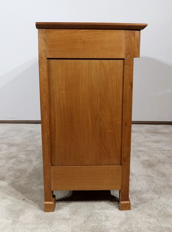 Small chest of drawers in solid cherry, Directoire taste - 1st part of the 19th century