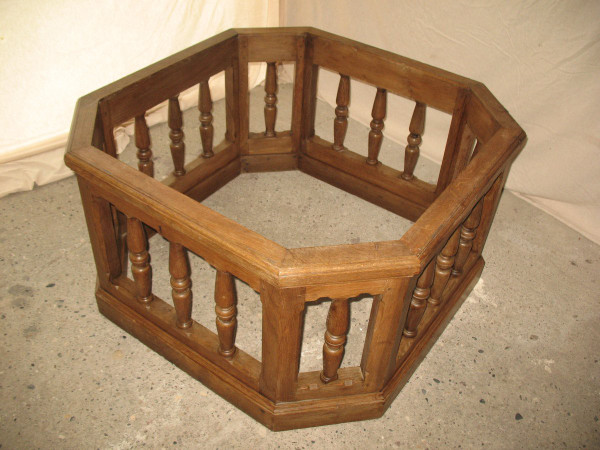 Paneling element octagonal oak table leg in Louis XIII style 19th century