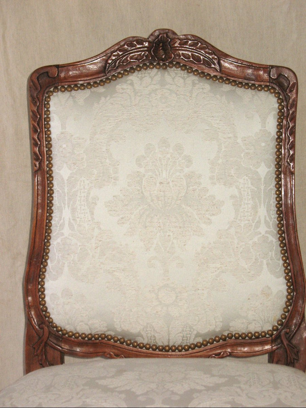 Paire de chauffeuses d'époque Louis XV  18ème en bois fruitier