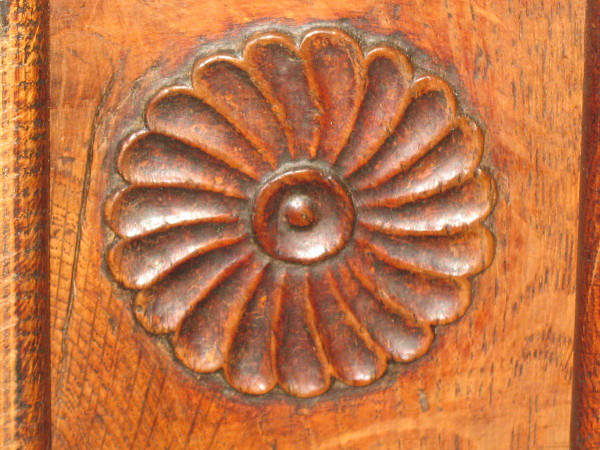 Low sideboard in molded and carved oak in the Louis XV style, 19th century