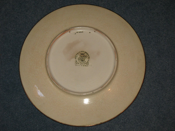 Dish in Longwy enamel in perfect condition created by Mr. P. Chevallier 20th century