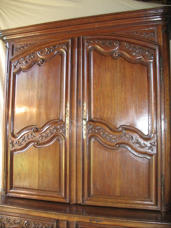 Credenza in rovere intagliato di epoca Regency (2 parti) del XVIII secolo