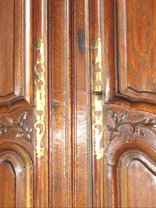 Credenza in rovere intagliato di epoca Regency (2 parti) del XVIII secolo