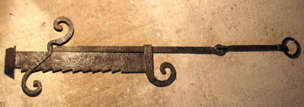 Wrought iron rack from 18th century Périgord origin