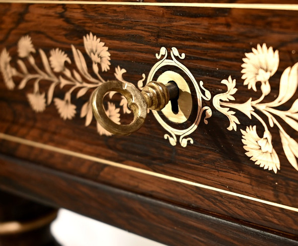 Rosewood table, Louis XVI style, Napoleon III period - Mid-19th century