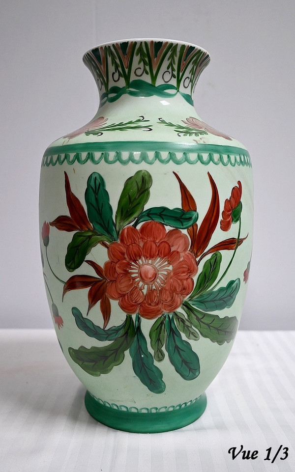 Limoges Porcelain Vase Decorated with Flowers - Early 20th Century