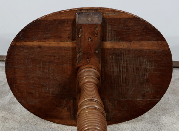 Small Oak and Walnut Pedestal Table - Late 19th century