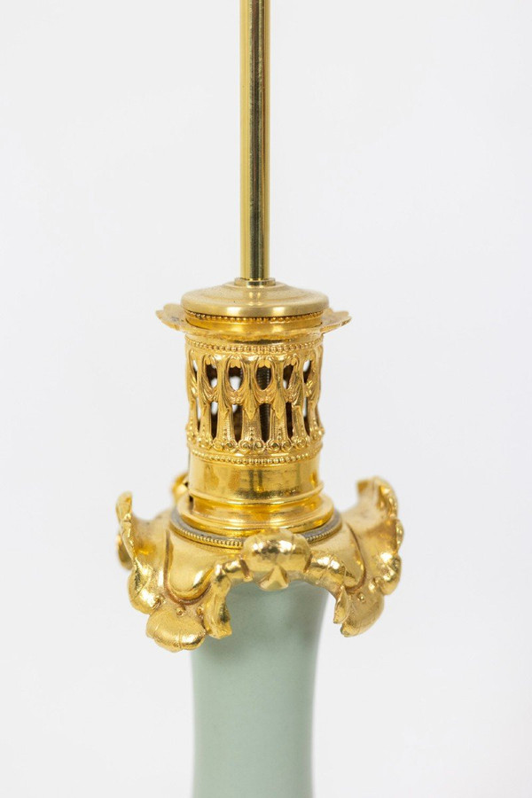 Paire De Lampes En Porcelaine Céladon Et Bronze, Circa 1880, LS4600722