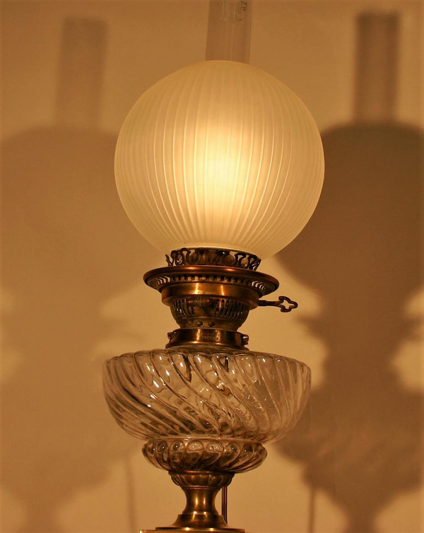 Oil Lamp Mounted In Lamp