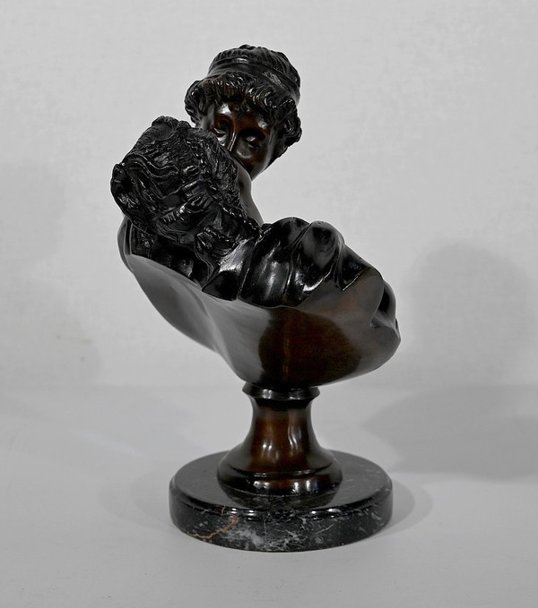 Bronze "Le Baiser Donné" after J-A. Houdon - Late 19th century