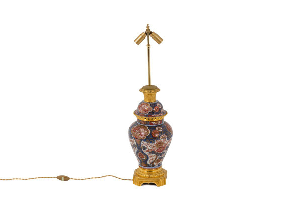 Lampada in porcellana e bronzo dorato Imari, 1880 circa - Ls31811381