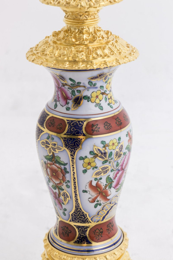 Paire De Lampes En Porcelaine Valentine Et Bronze Doré, Circa 1880 - Ls41221171